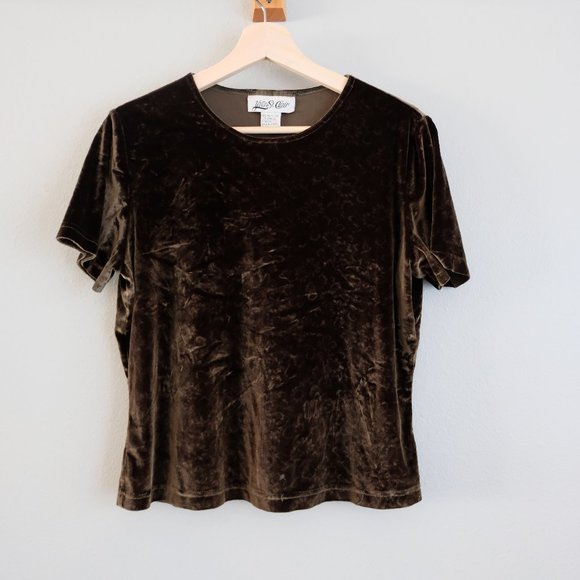 Velvety Olive Green Short Sleeved Top - Picture 1 of 5